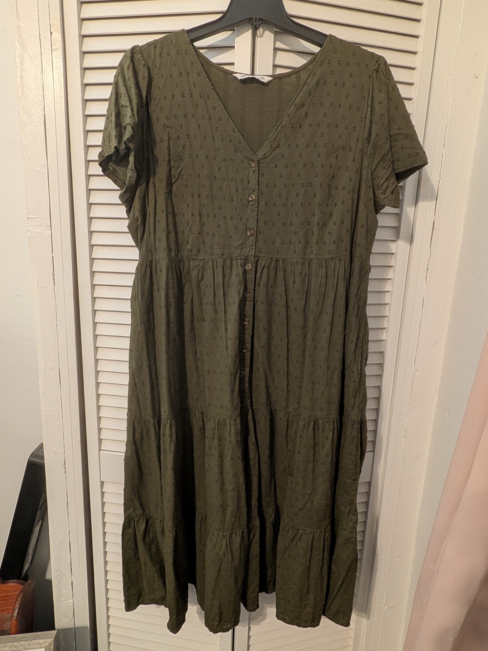 Sonoma Olive Green Tiered Button-Front Midi Dress